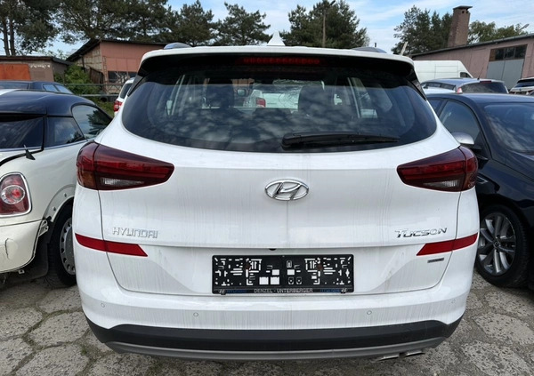 Hyundai Tucson cena 53700 przebieg: 45414, rok produkcji 2019 z Nysa małe 191